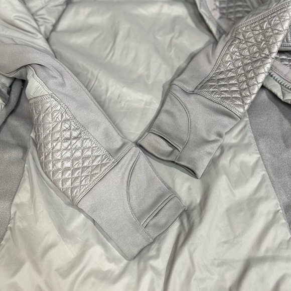 Athleta Rock Ridge Primaloft Jacket - Picture 7 of 12